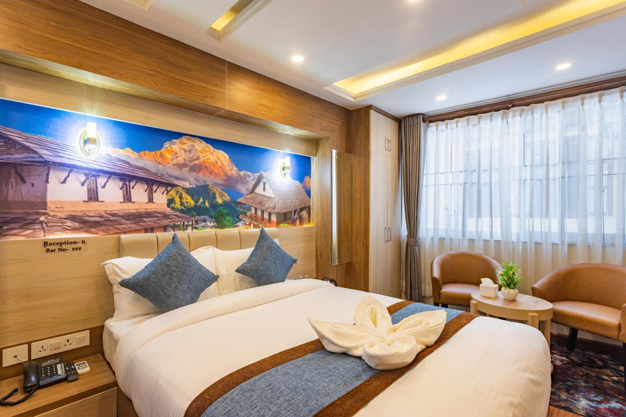Airport Diana Hotel Катманду Екстериор снимка