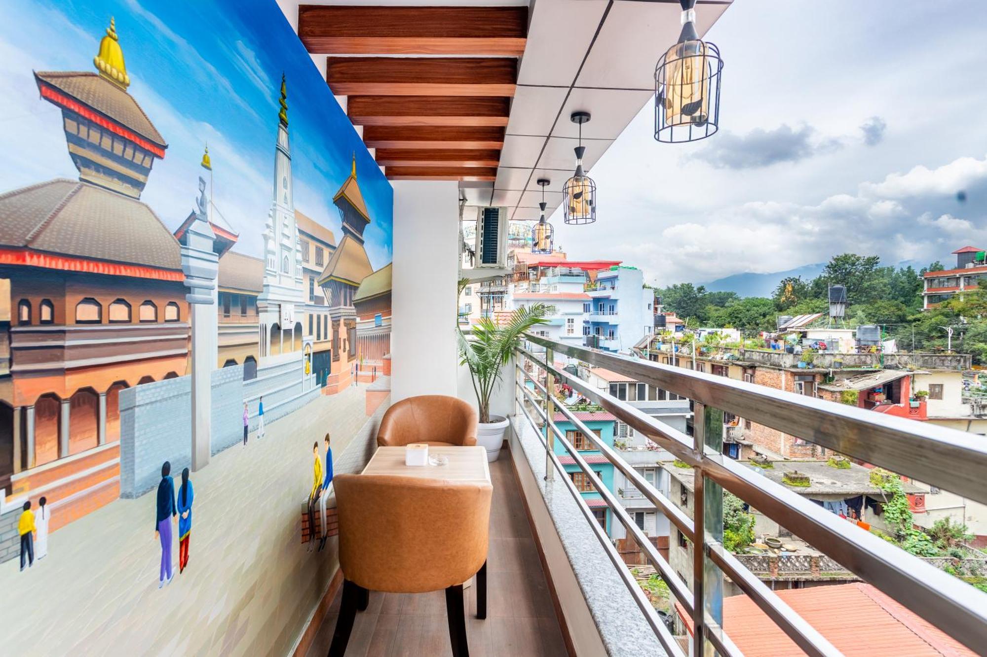 Airport Diana Hotel Катманду Екстериор снимка